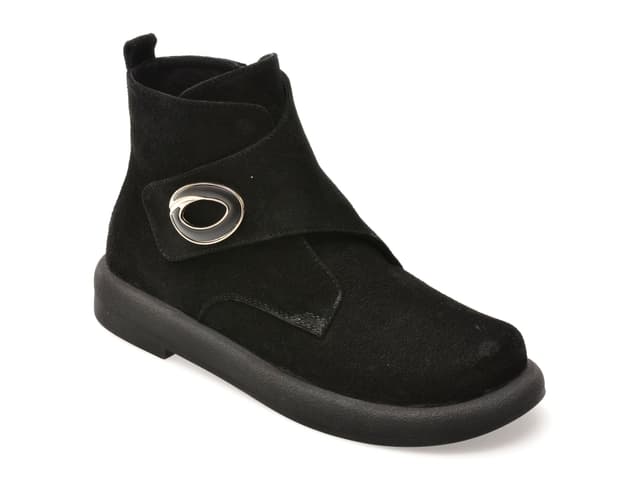 Ghete GRYXX negre, 213013, din piele intoarsa