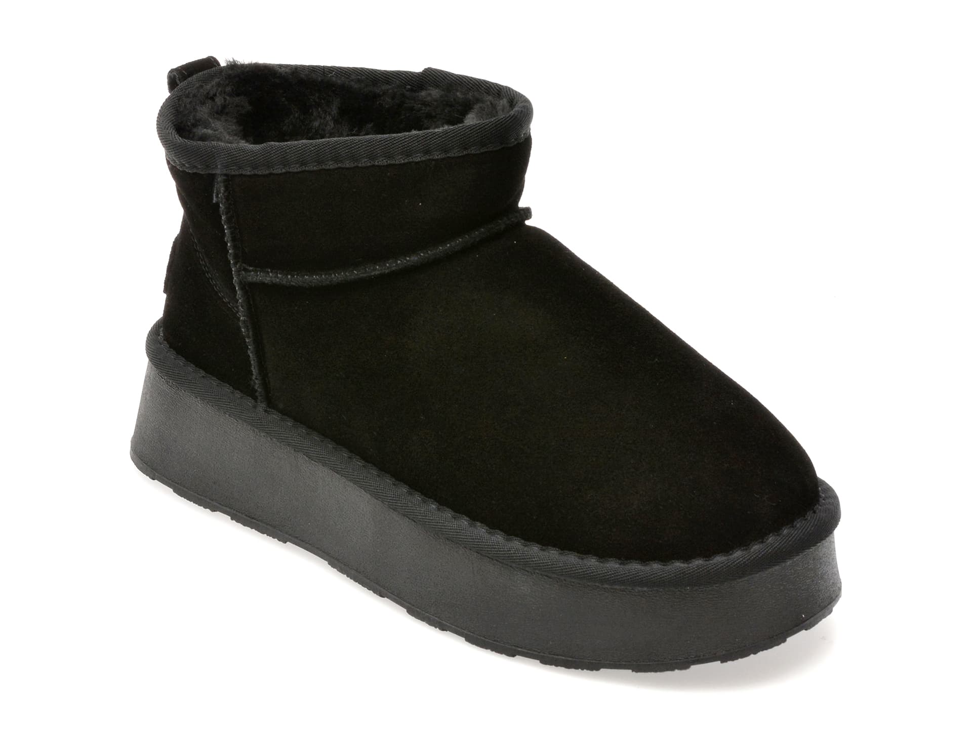 Ghete GRYXX negre, 228520, din piele intoarsa