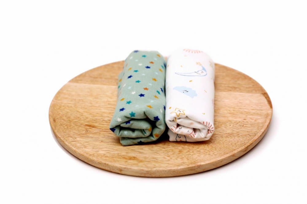 Set 2 scutece finet bebelusi KidsDecor The Stars and the Dreamy Sky 70x70 cm